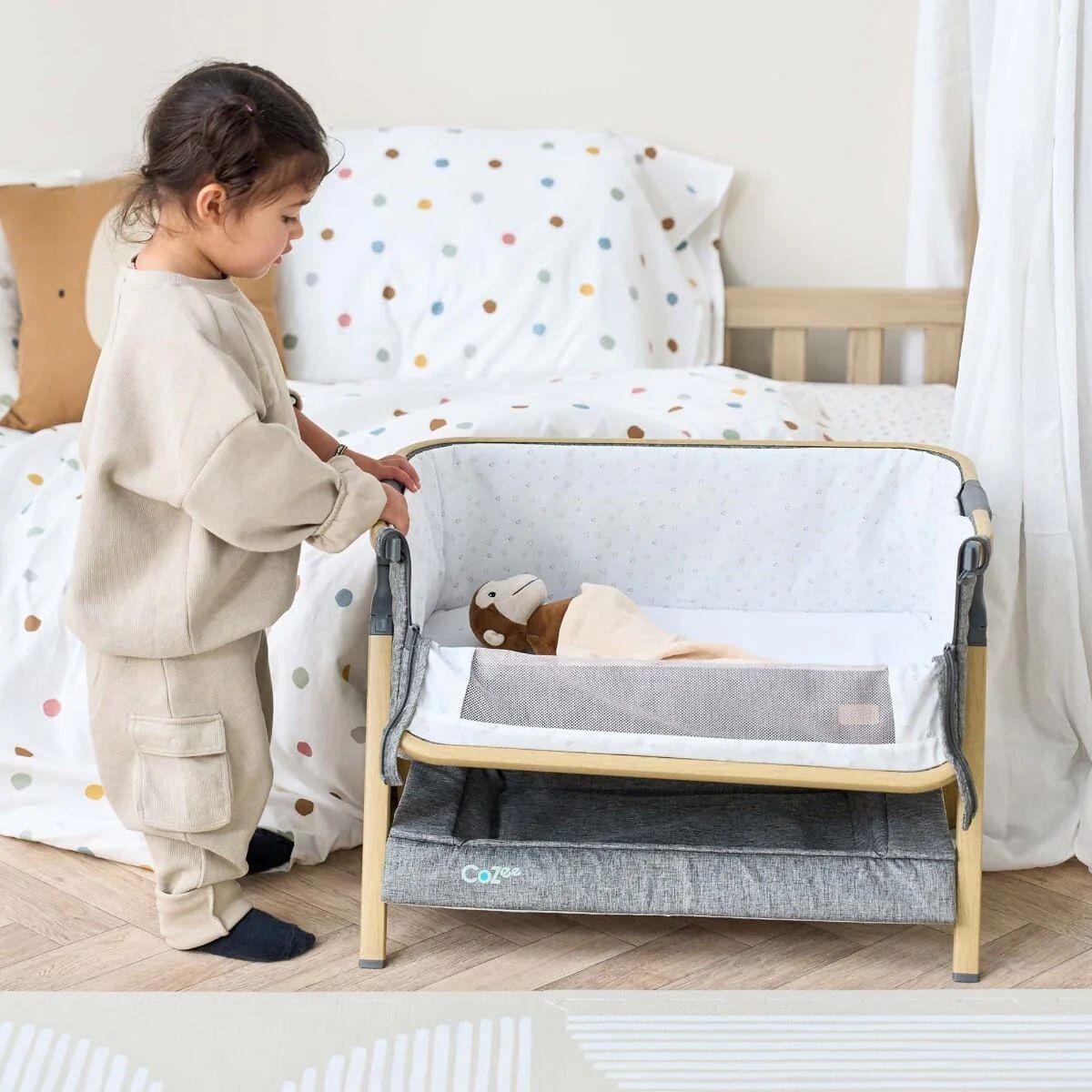 Tutti Bambini CoZee Mini Me Play Crib - Oak/Charcoal