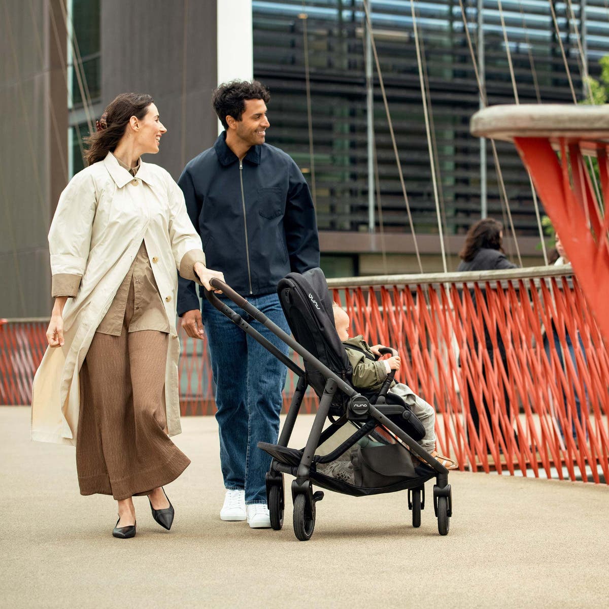 Nuna Swiv Stroller (Various Colours) — official Nuna