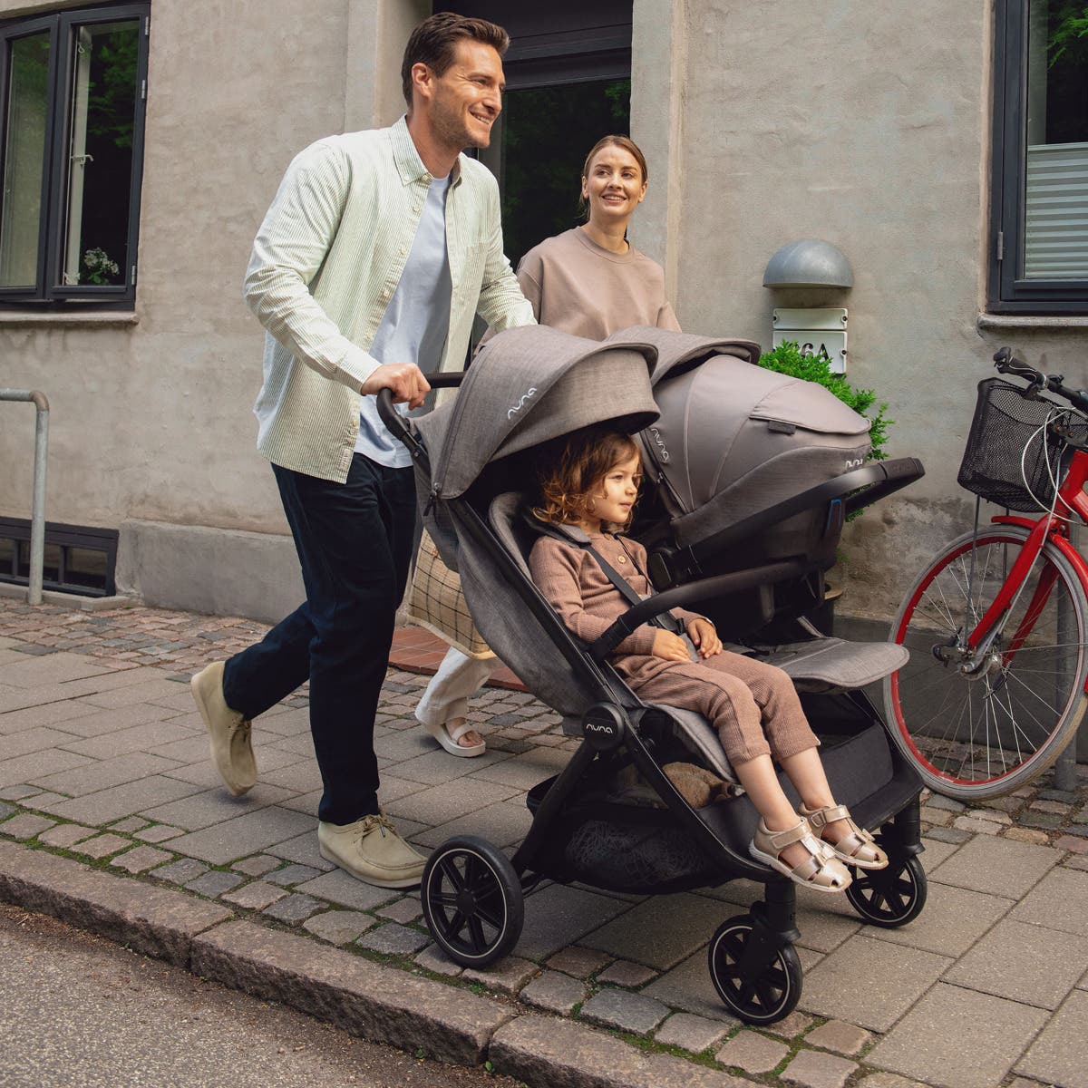 Nuna Trvl Dubl Stroller — official Nuna