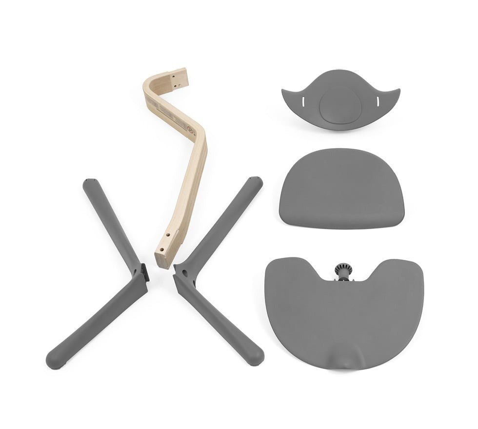 What is in the box: the centre stem, foot cross, seat, backrest, footplate and assembly set
